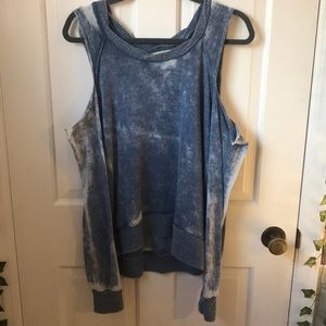 Ocean drive cold shoulder long sleeve top